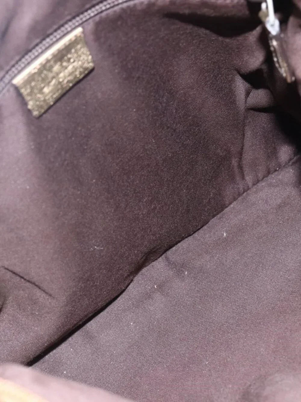 Authentic GUCCI GG Canvas Shoulder Bag Beige Gold 145857 - Picture 3 of 16